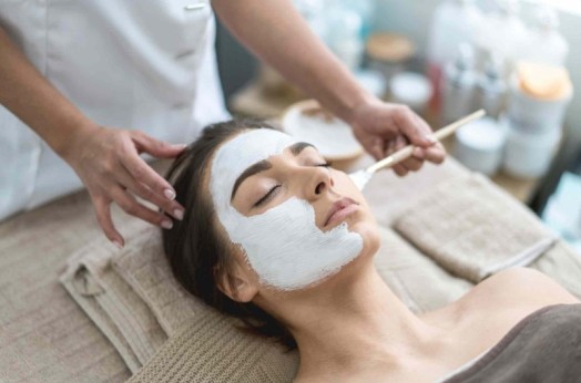 Đắp Mặt Nạ Xong Có Nên Rửa Mặt Không? Cách Rửa Mặt Đúng Tiêu Chuẩn