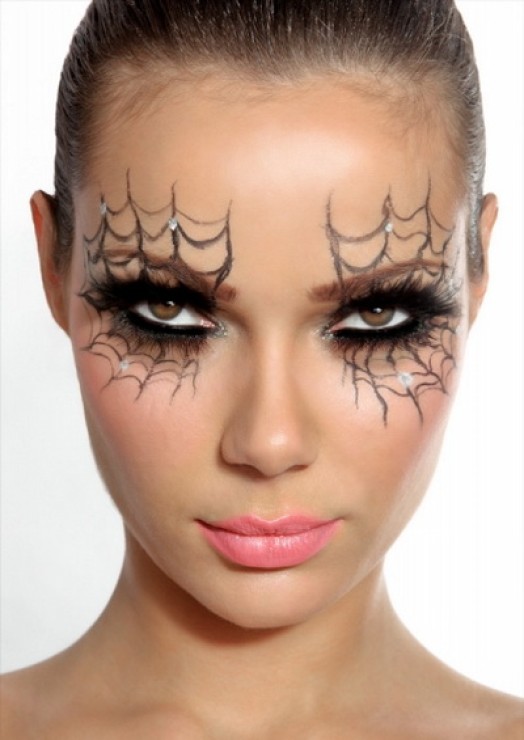 Gợi Ý Hóa Trang Mắt Ấn Tượng Cho Halloween
