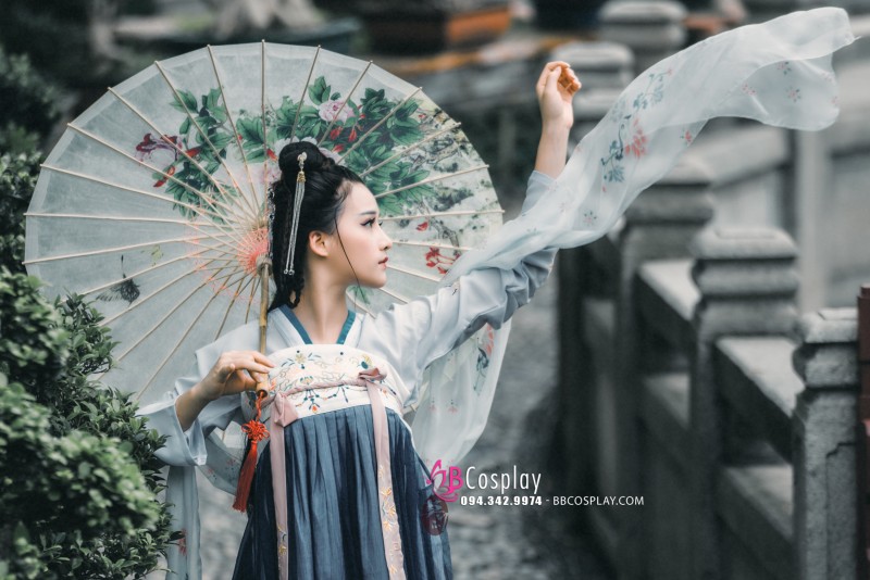 hán phục đẹp Thạch Anh Anh