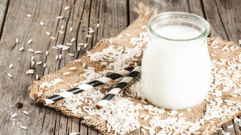 Hướng Dẫn Các Cách Ủ Tóc Bằng Nước Vo Gạo HIỆU QUẢ NHẤT