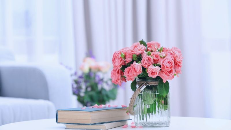 Độc đáo với hoa hồng thả cây