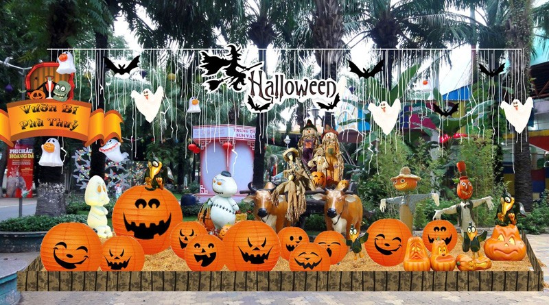 một trong những cách trang trí tại Đầm Sen dịp halloween