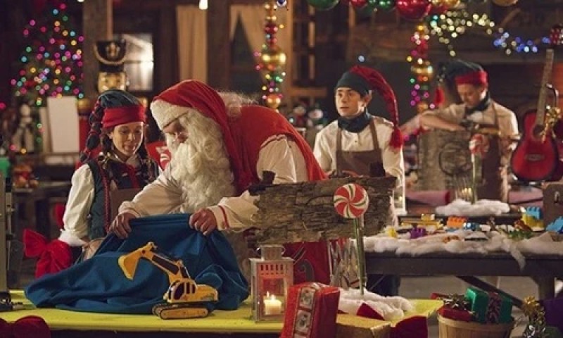 chi phí sản xuất đồ chơi của ông già noel hơn 24 tỷ USD trên năm