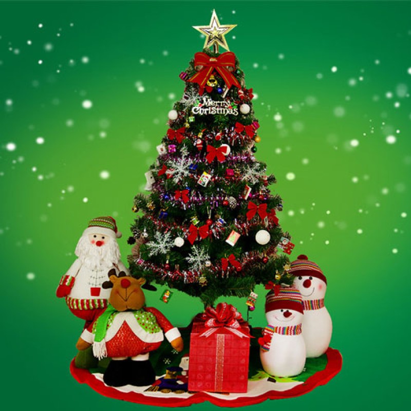 cây thông noel một biểu tượng không thể thiếu trong đêm dịp lễ noel