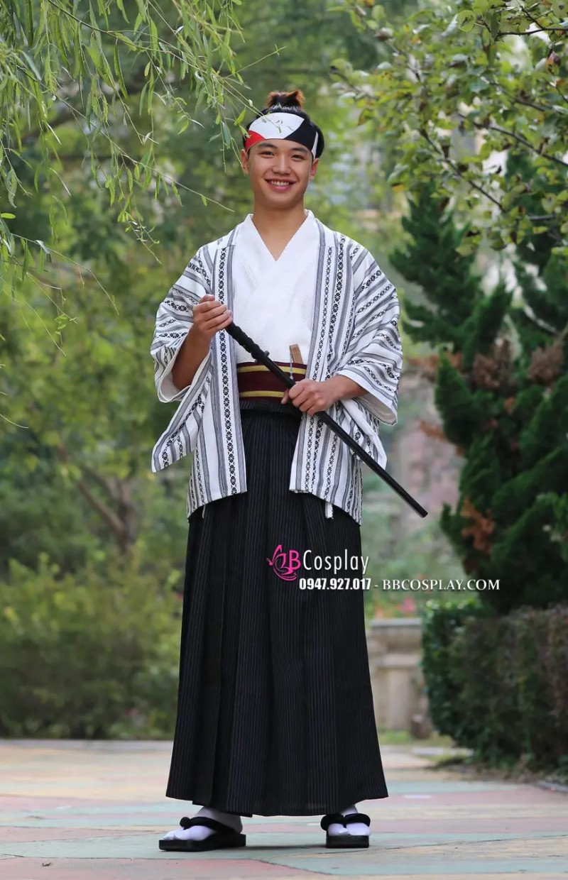 Kimono Nam Áo Trắng Sọc - Hakama Đen