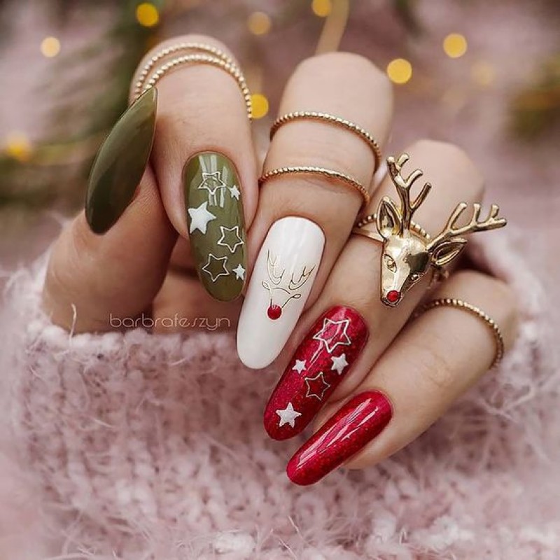 Gợi Ý Những Mẫu Nail Cho Ngày Giáng Sinh