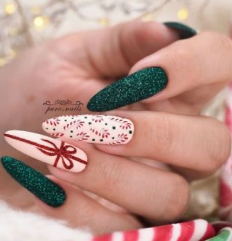 Gợi Ý Những Mẫu Nail Cho Ngày Giáng Sinh