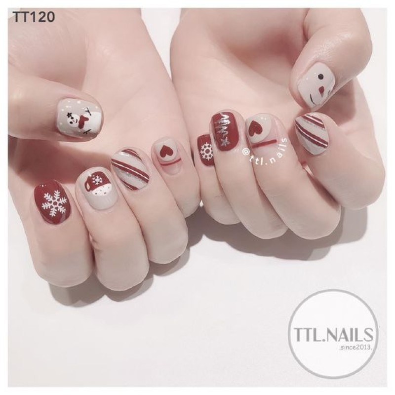 Gợi Ý Những Mẫu Nail Cho Ngày Giáng Sinh
