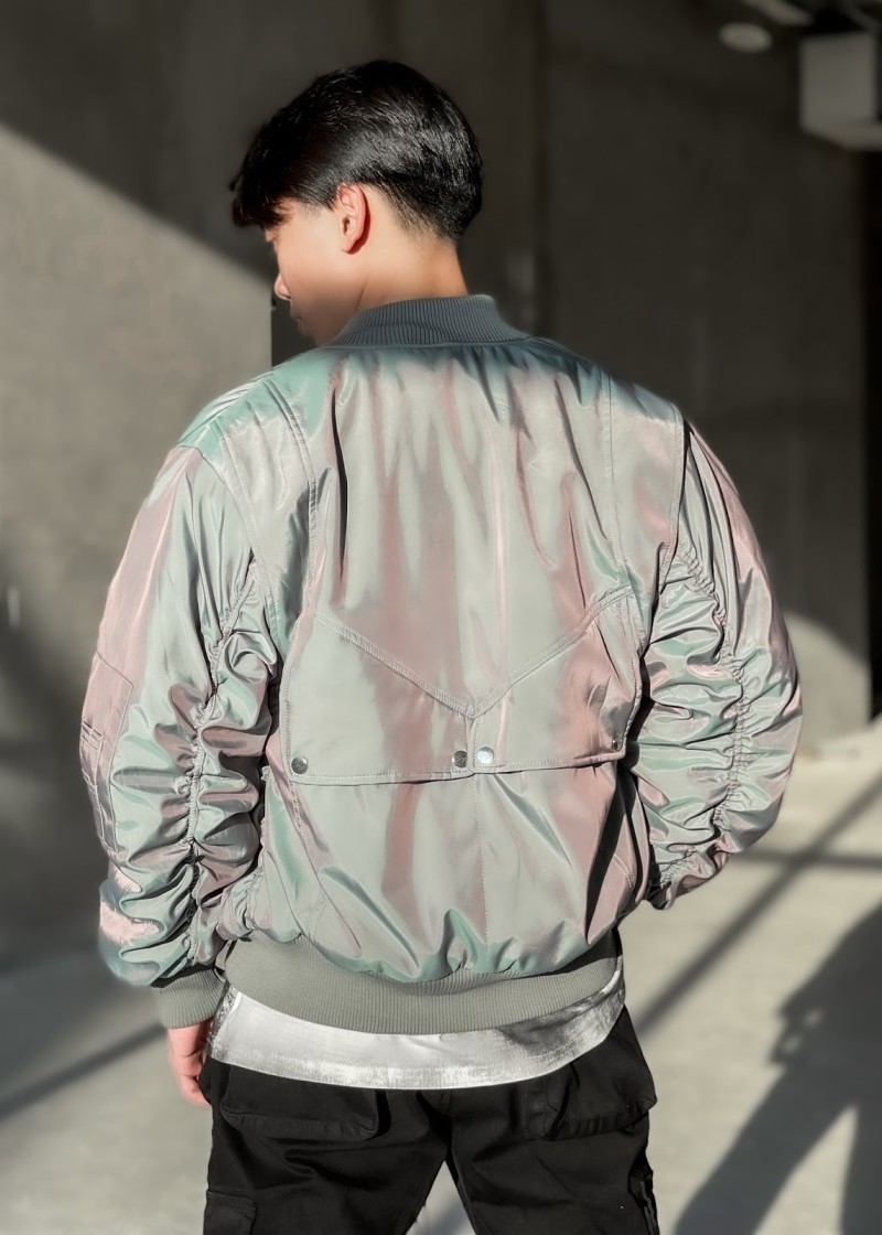 Áo khoác bomber local brand