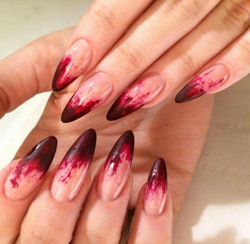 những mẫu nail halloween đẹp