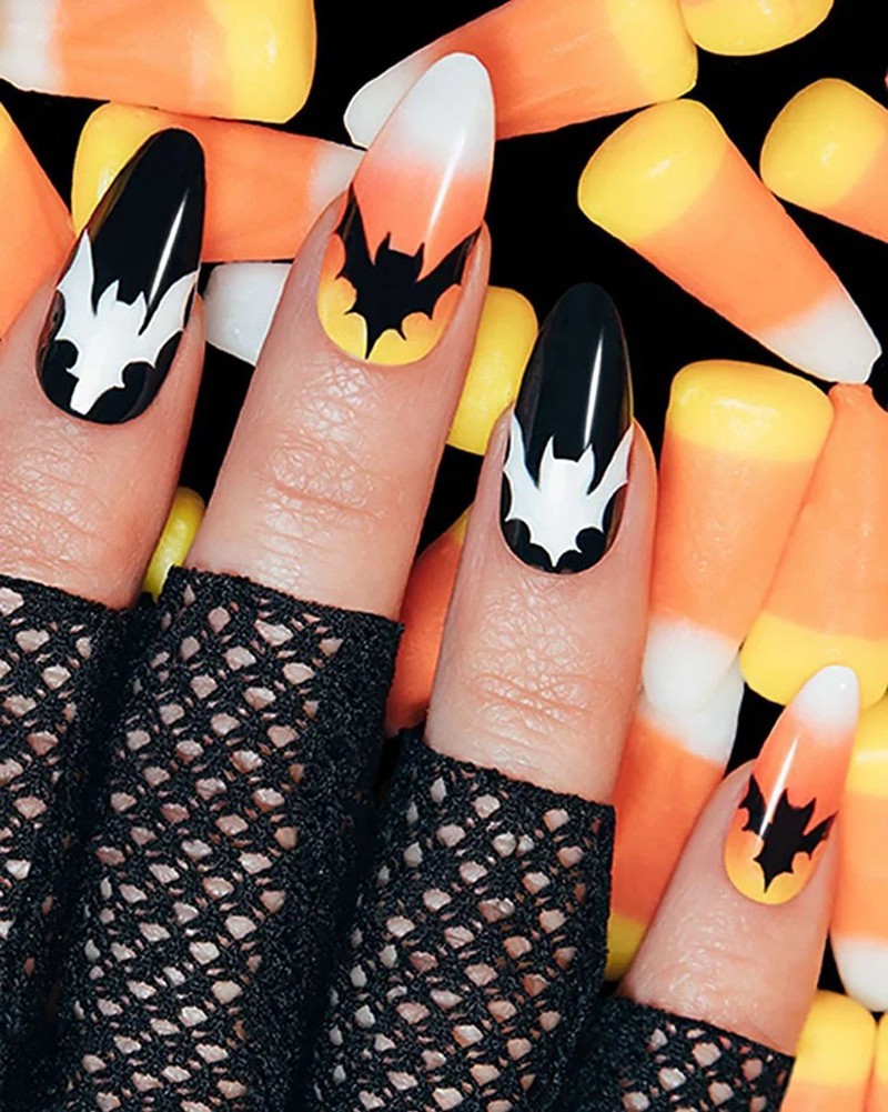 những mẫu nail halloween đẹp