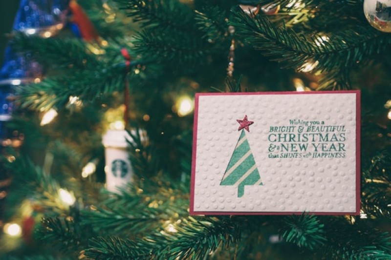 Những món đồ không thể thiếu khi trang trí cây thông Noel - Ảnh 6.