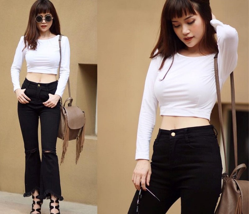 Áo croptop ôm tay dài và quần ống loe