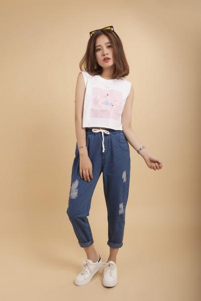 Quần jogger kết hợp với áo gì