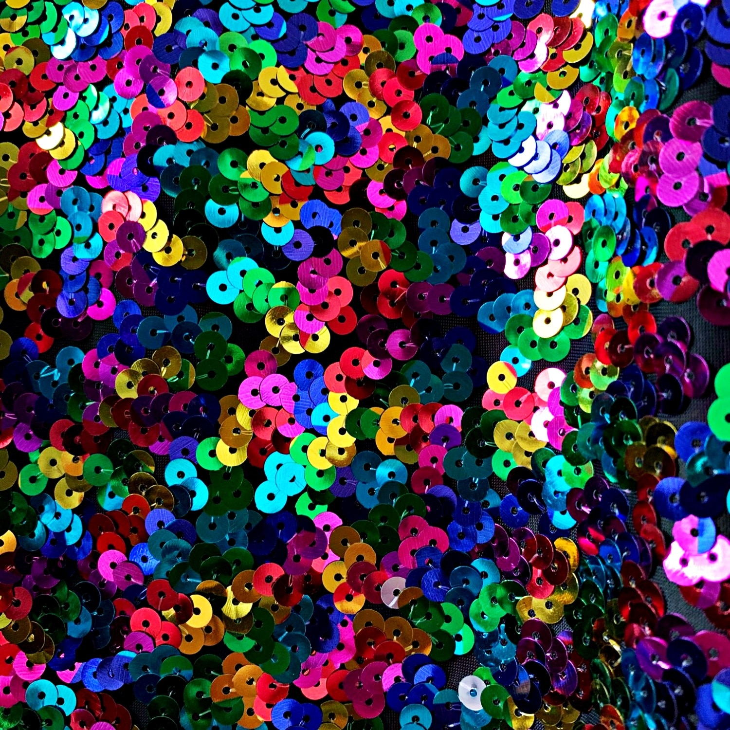 Sequin Là Gì? Nguồn Gốc, Ứng Dụng, Cách Phối Đồ Với Sequin