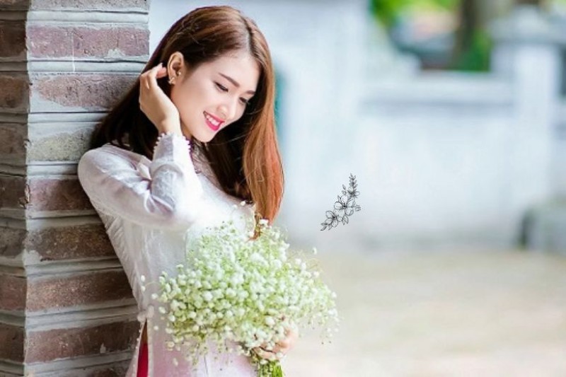 cách tạo dáng chụp ảnh áo dài kỷ yếu