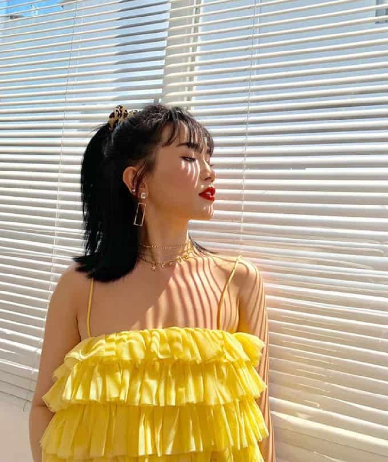 tạo dáng chụp ảnh