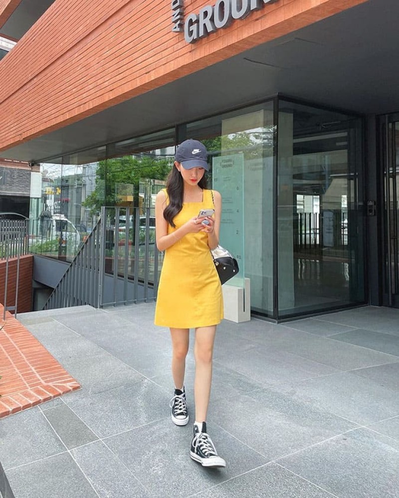 Mẹo tạo dáng chụp ảnh bước đi cho nàng dạo phố 